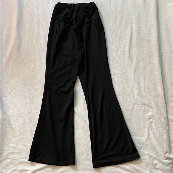 SHEIN Kids Black Flared Leggings - Picture 1 of 3